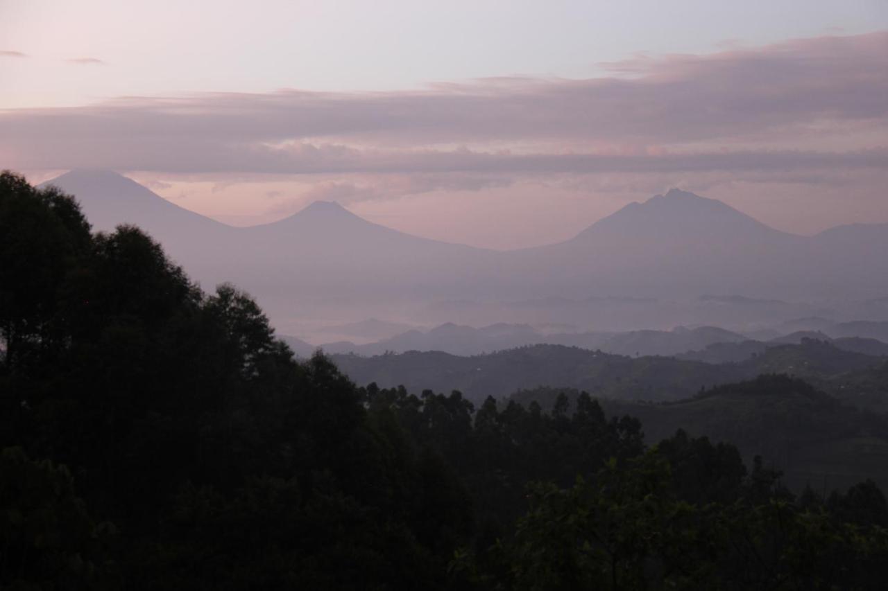 Karungi Camp Villa Rubuguli ภายนอก รูปภาพ